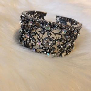 Rhinestone gun metal bracelet